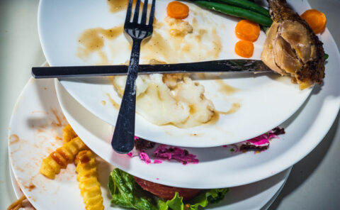 Simple ways to reduce and manage food waste in restaurants?